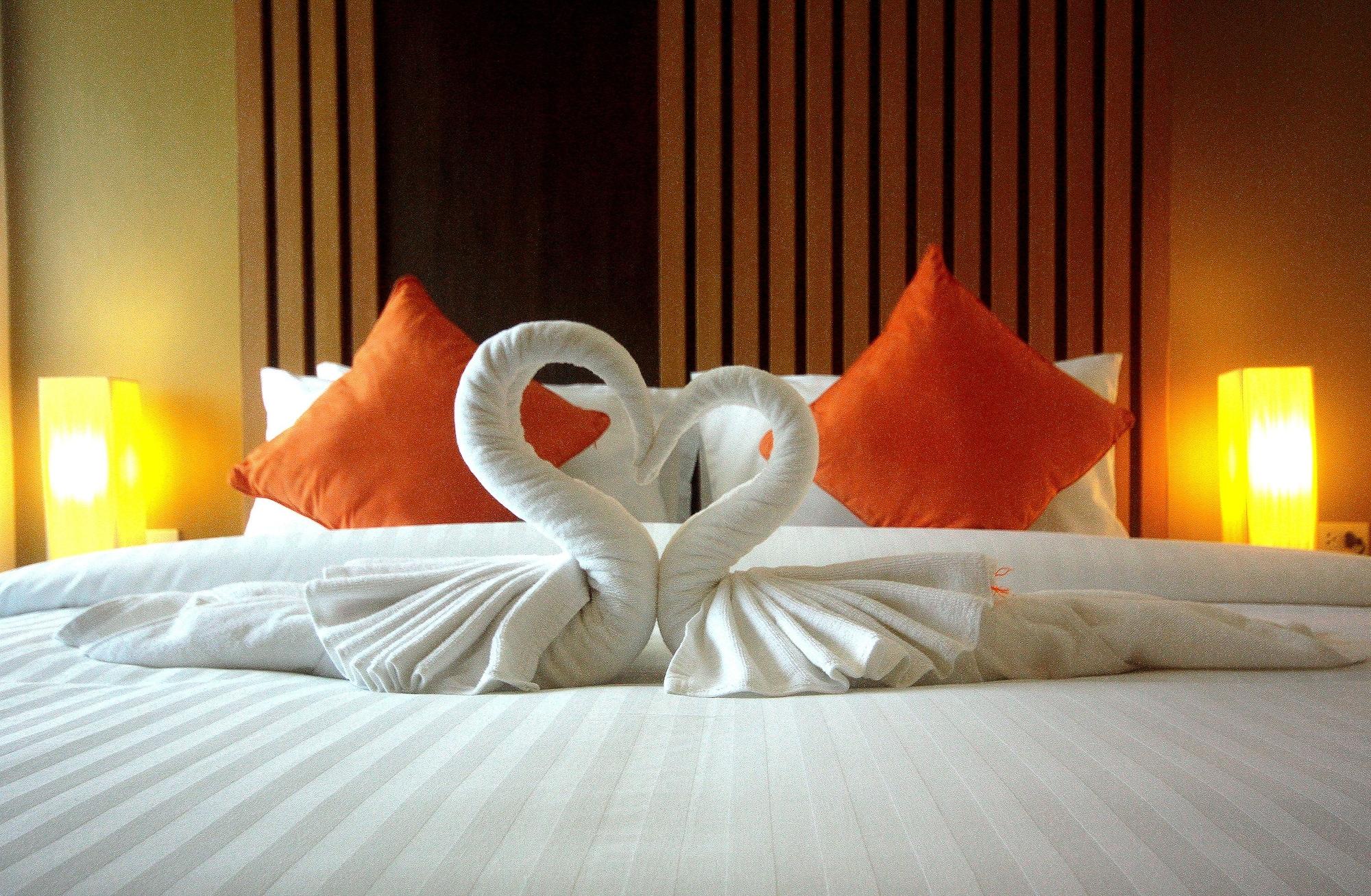 บรีซโซเทล  Hotel Patong ภายนอก รูปภาพ