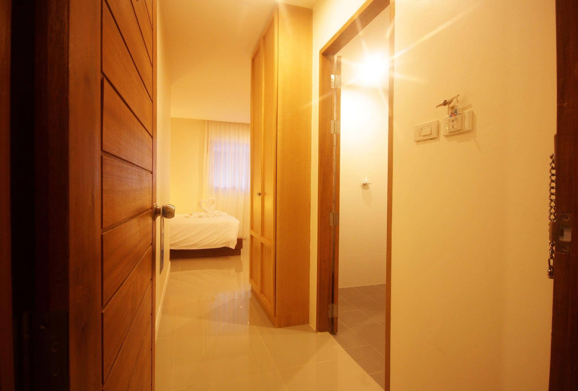 บรีซโซเทล  Hotel Patong ภายนอก รูปภาพ