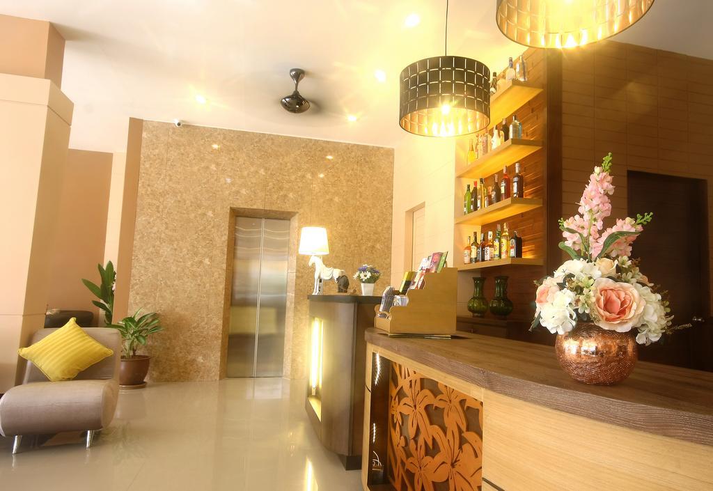 บรีซโซเทล  Hotel Patong ภายนอก รูปภาพ