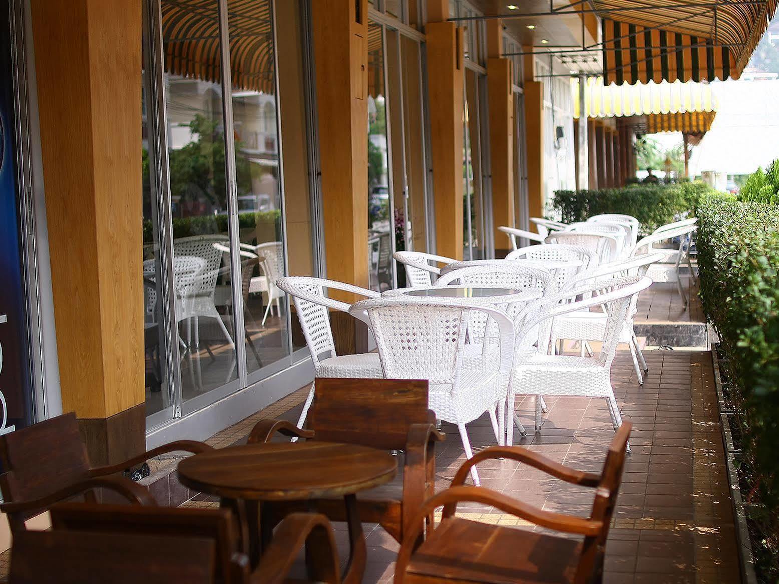 บรีซโซเทล  Hotel Patong ภายนอก รูปภาพ
