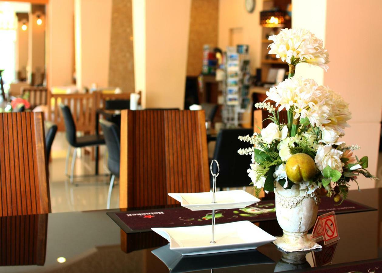 บรีซโซเทล  Hotel Patong ภายนอก รูปภาพ